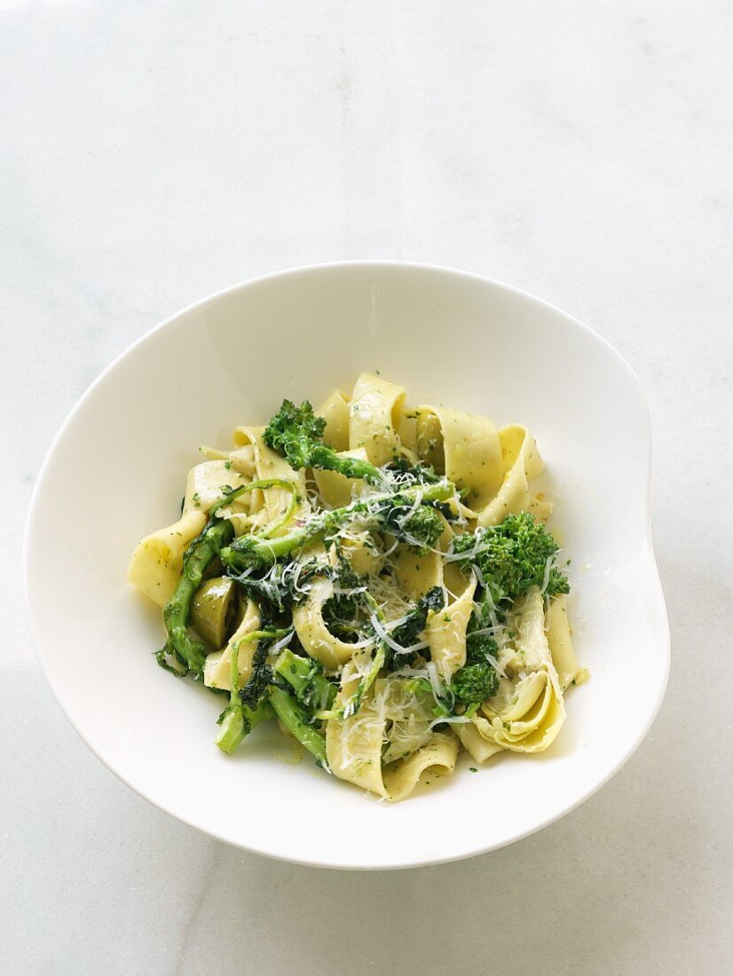 Pappardelle with wild broccoli and grated cheese