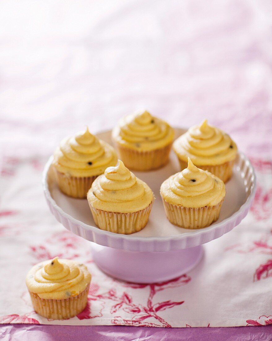 Vanilla cupcakes with passion fruit and white chocolate