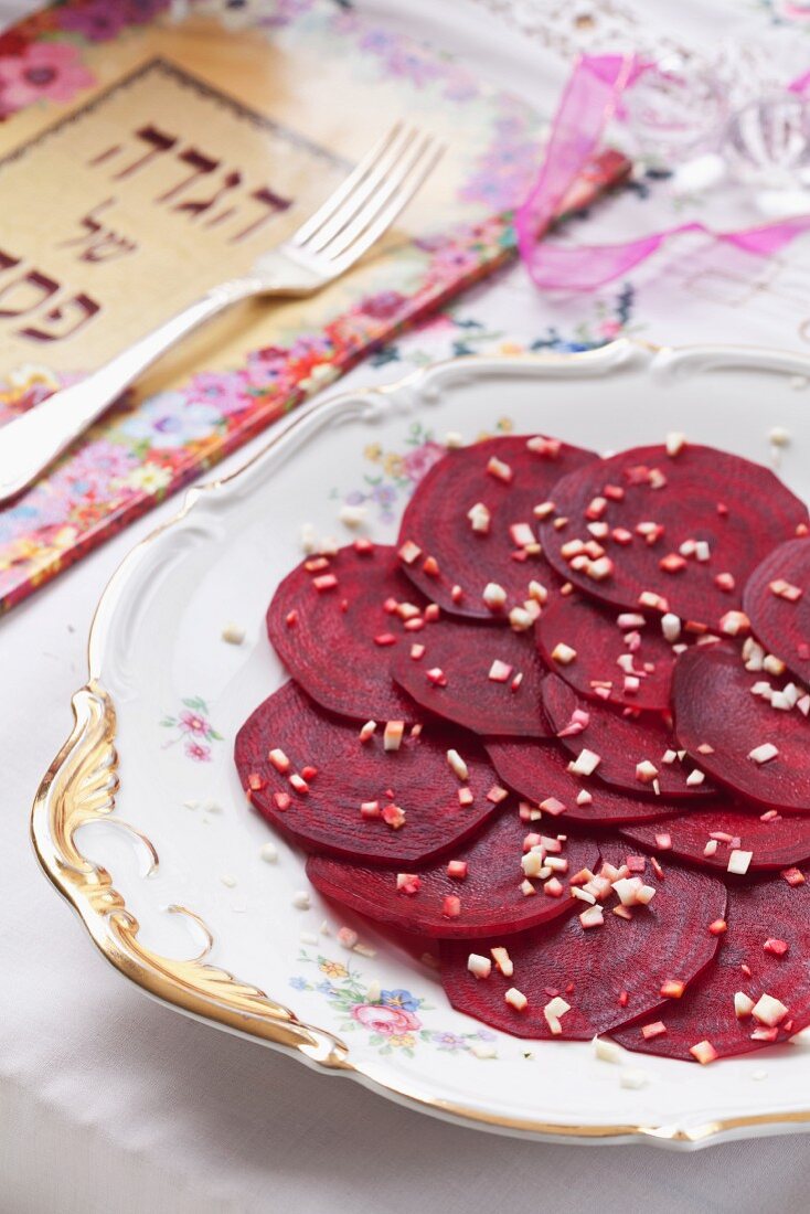 Beetroot carpaccio with garlic for Passover