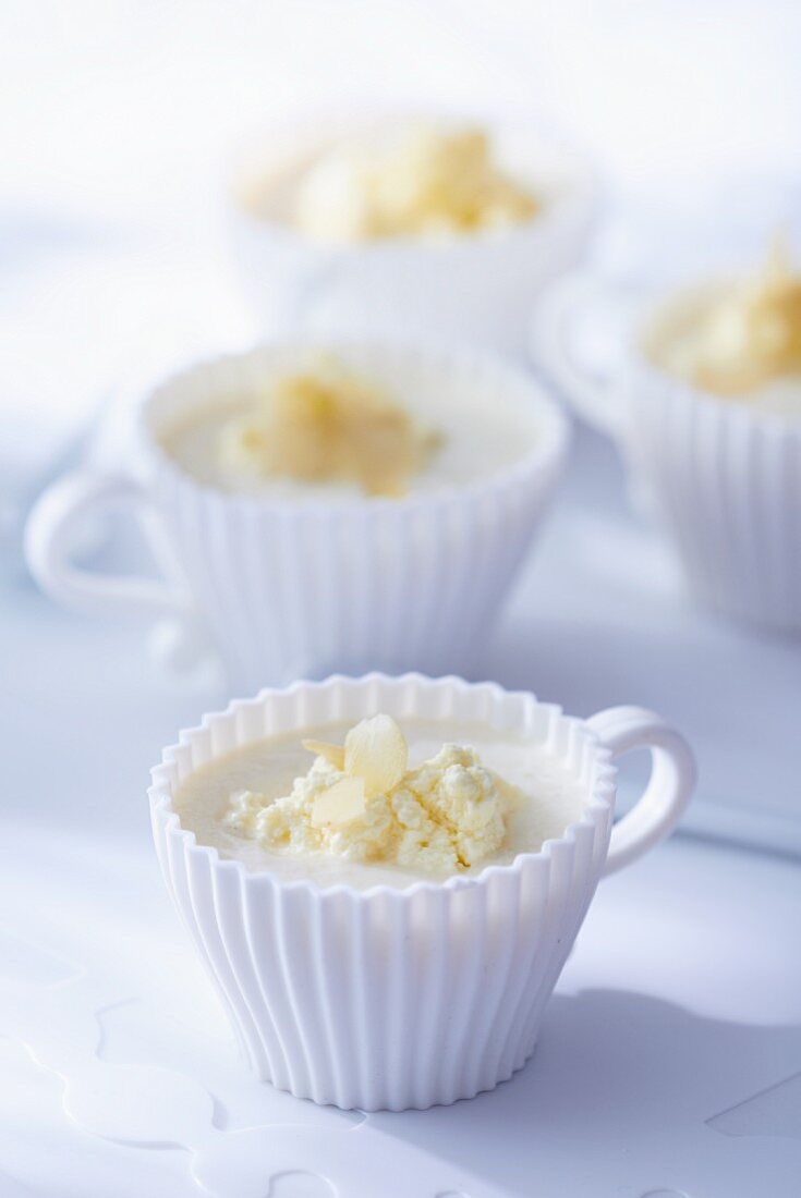 Cream of cauliflower soup in cups