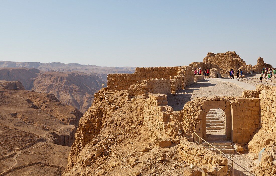 Jerusalem: die Festung Masada in der Wüste Negev