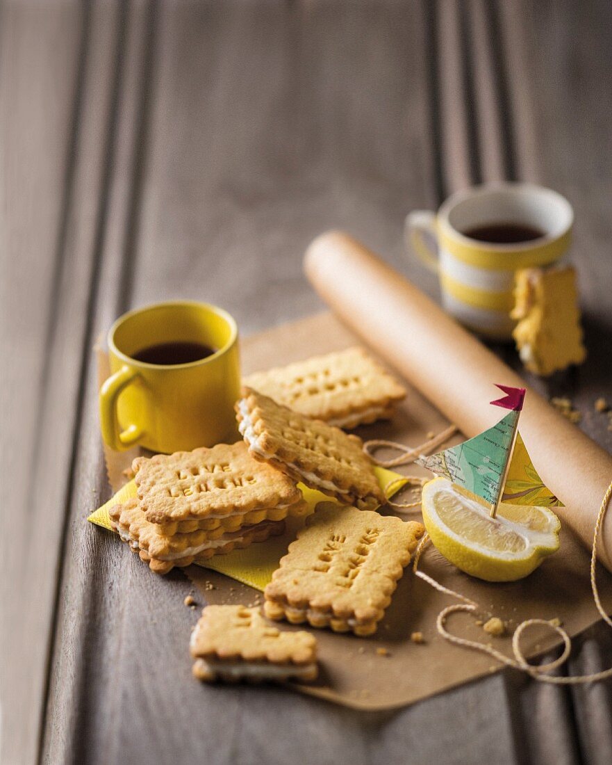 Zitronenkekse mit Custard Cream