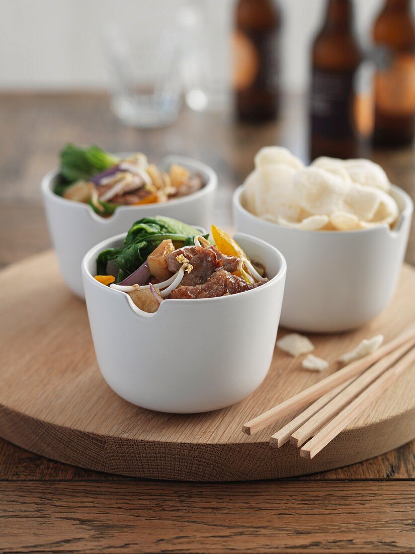 Sweet-and-sour beef with prawn crackers