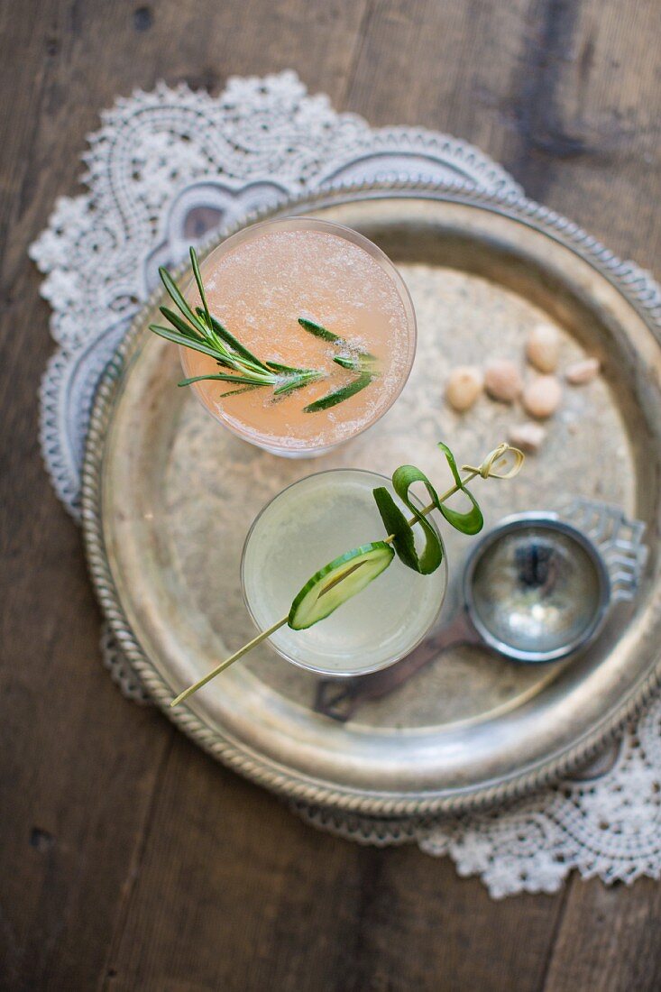 Cucumber lemonade and gin & tonic with grapefruit and rosemary