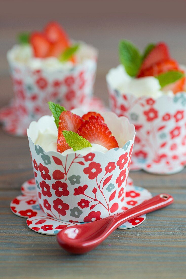 White chocolate mousse with strawberries and mint