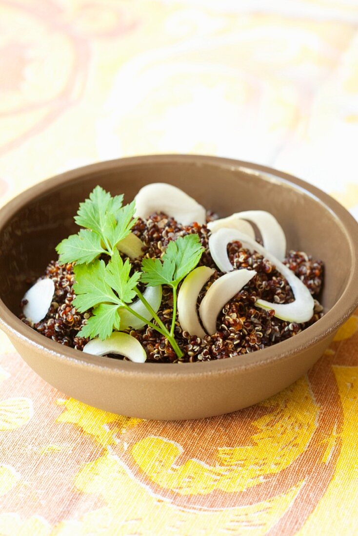 Quinoa with young onions and parsley