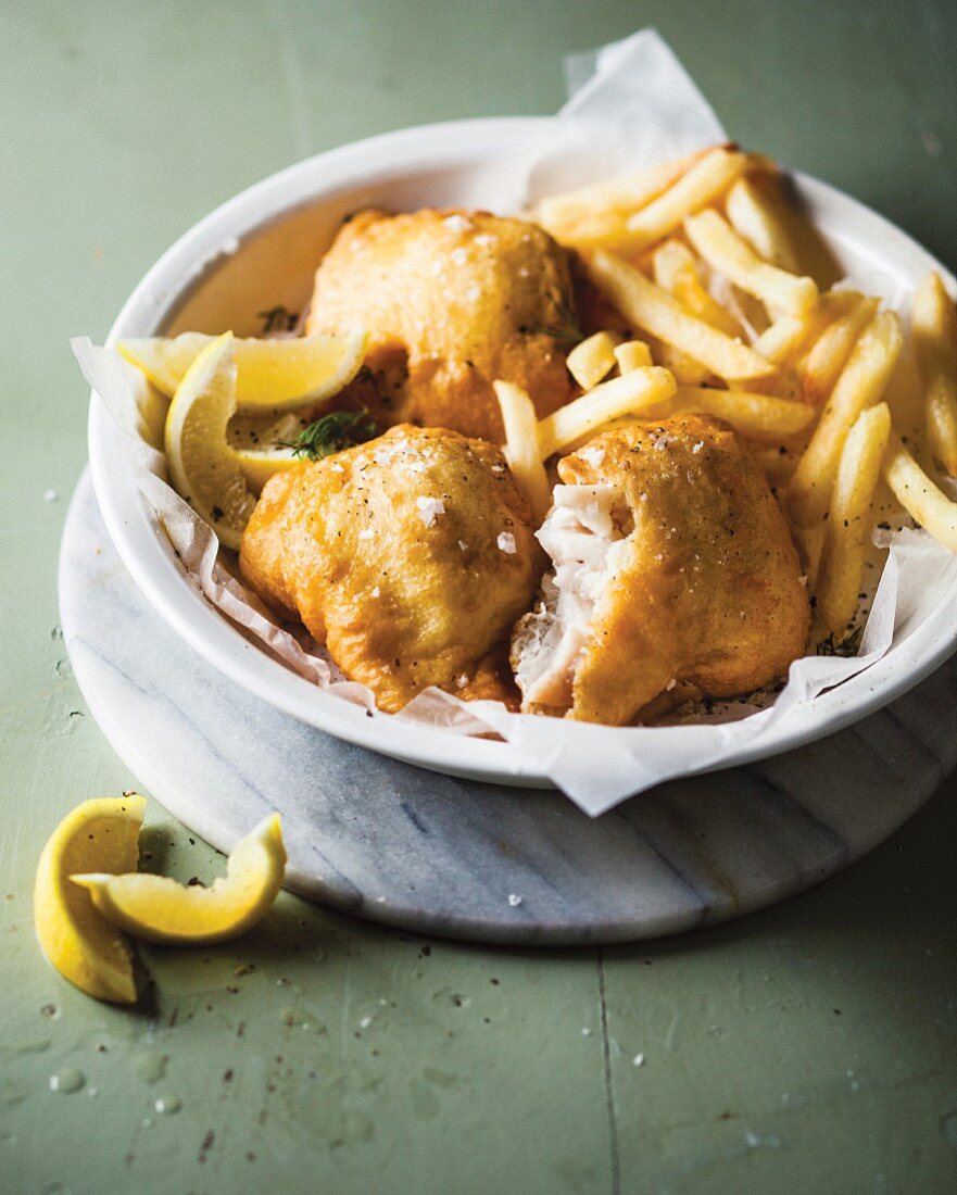 Battered fish fillet with fries