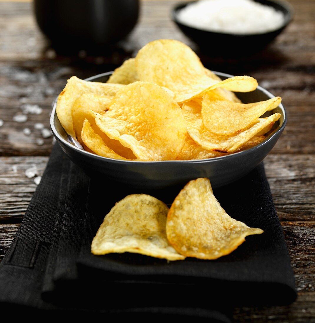 A bowl of sea salted crisps
