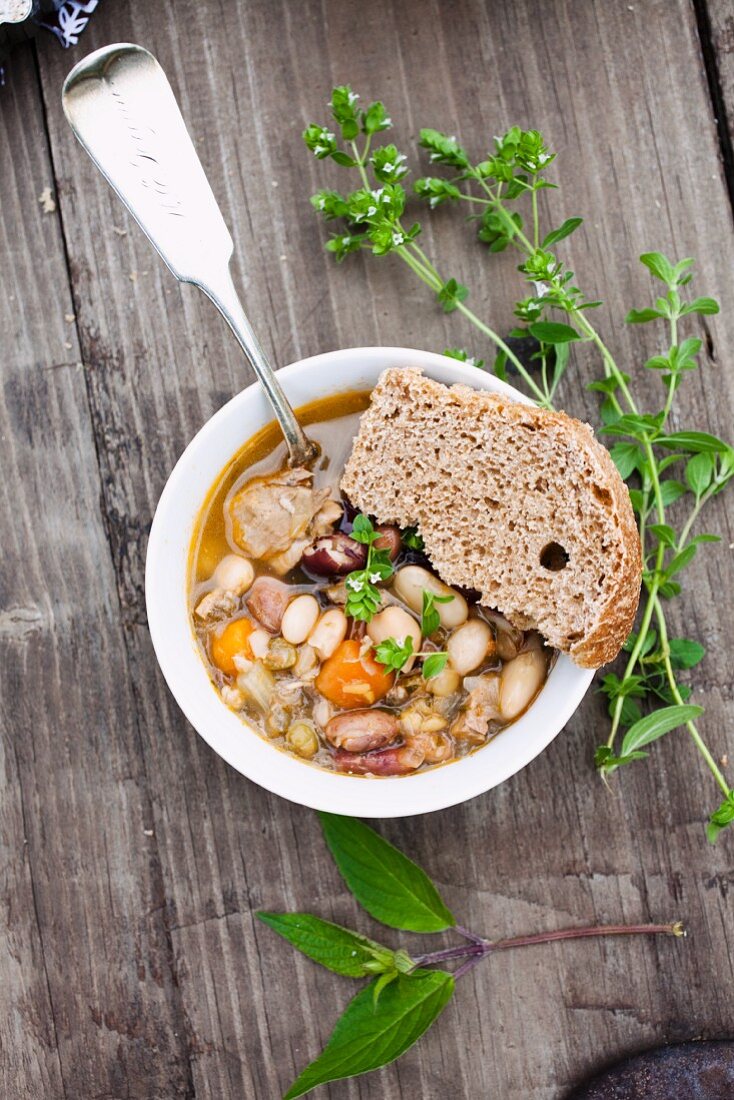 Bean soup with pork and bread (seen from above)