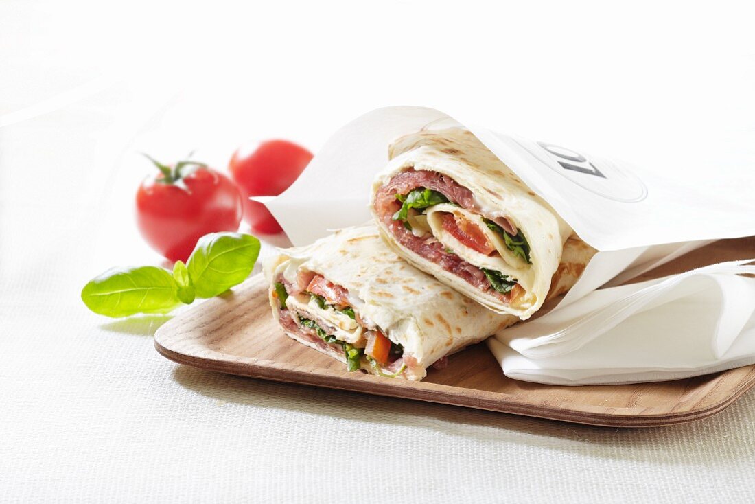 Wraps mit Schinken und Rucola zum Mitnehmen