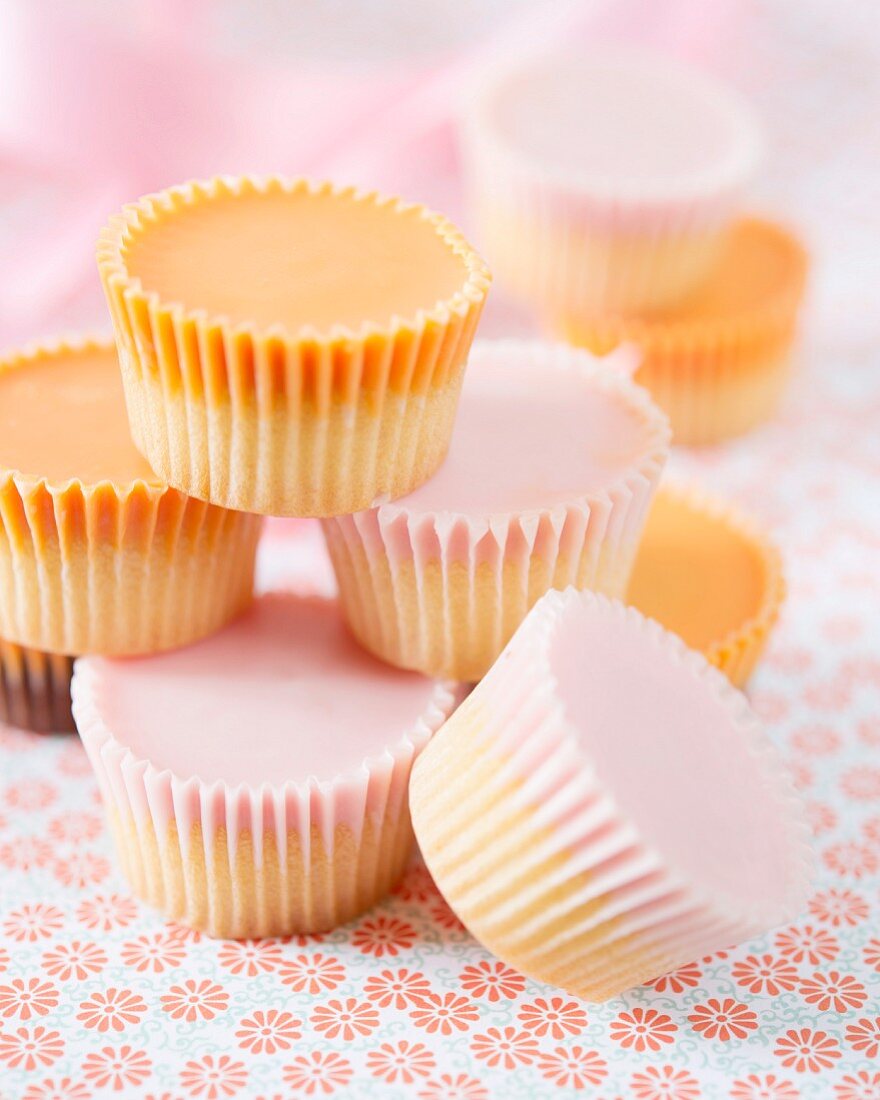 Strawberry and orange mini cupcakes