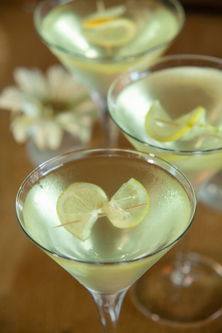Martini mit Gin und Limoncello
