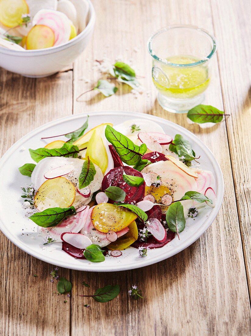 Beetroot and radish salad