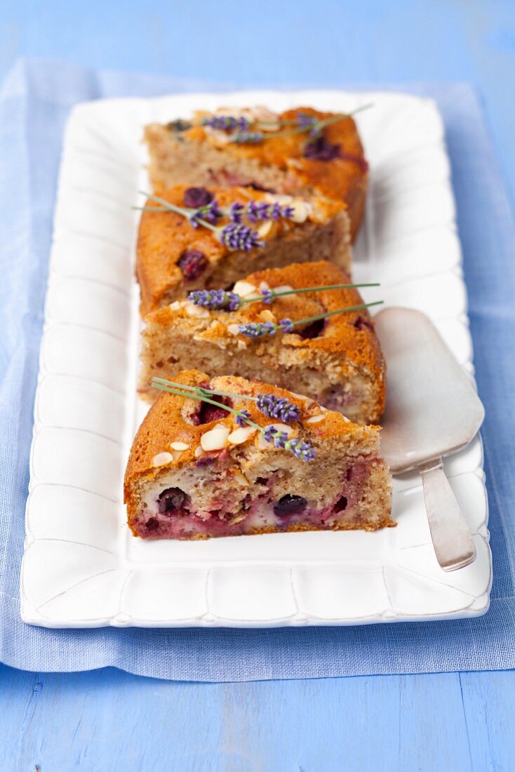 Almond cake with strawberries and blueberries