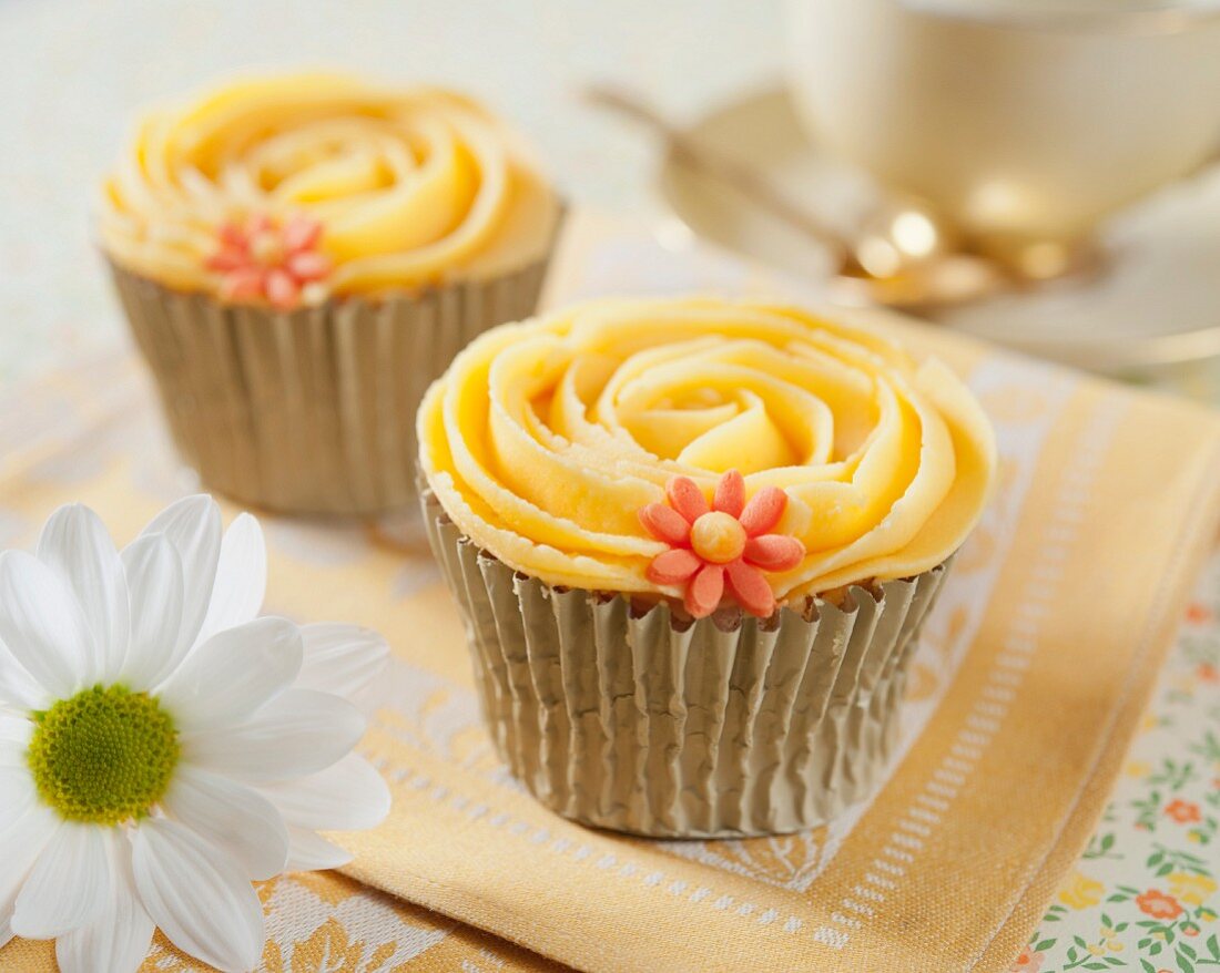 Aprikosencreme-Cupcakes