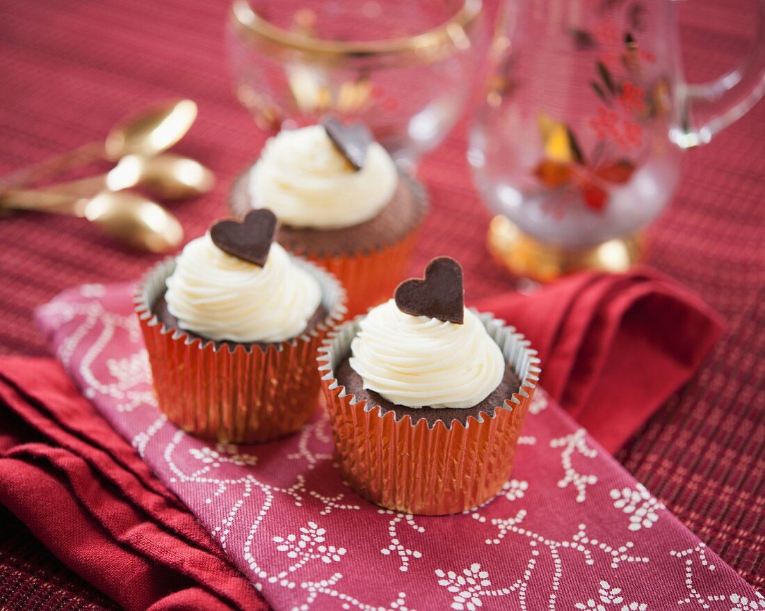Schokoladen-Herzen Cupcakes