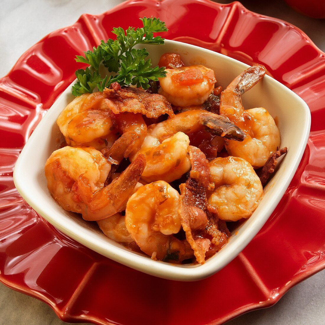 Shrimps in Sherrysauce mit Speck, Knoblauch, Olivenöl und Paprikaflocken