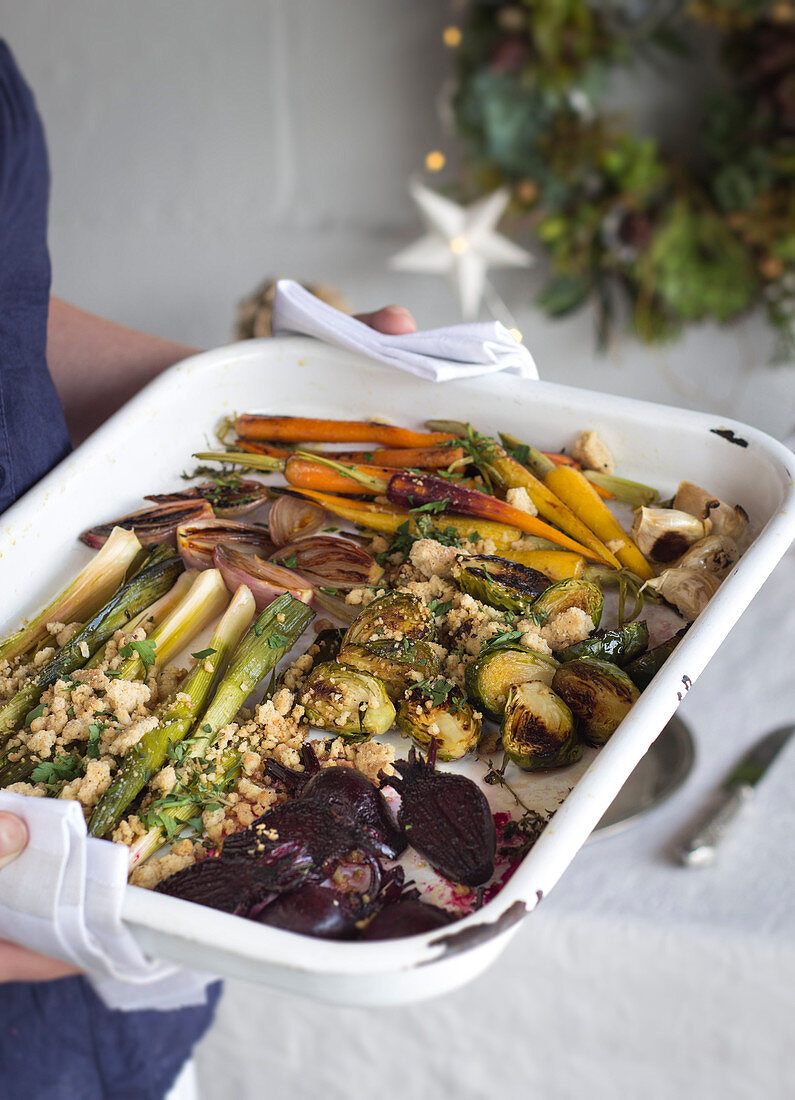 Honey-roasted vegetable crumble