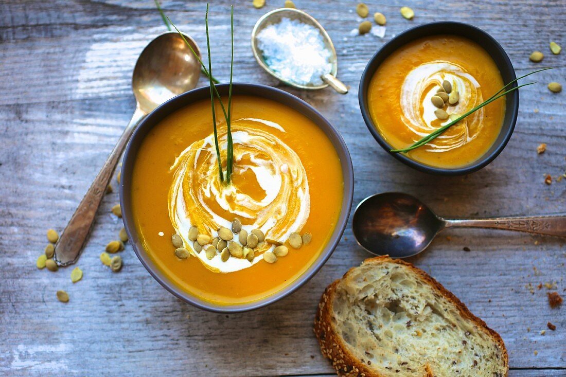 Butternut squash soup with pumpkin seeds