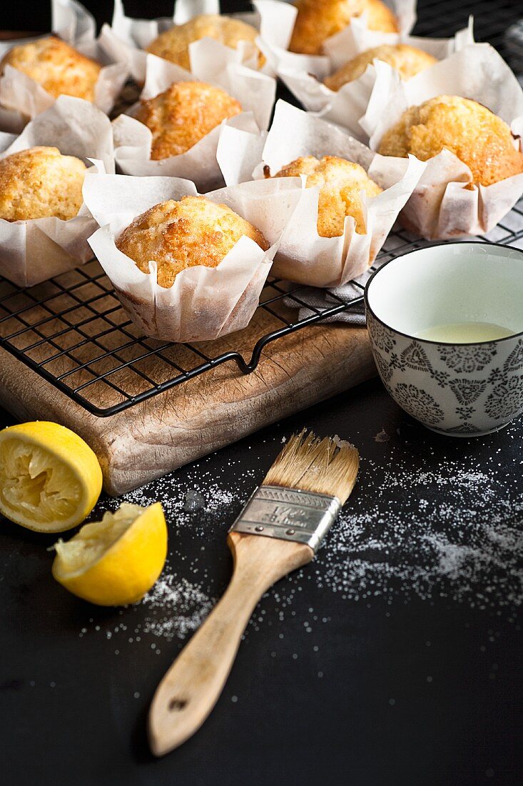 Lemon muffins with lemon sugar