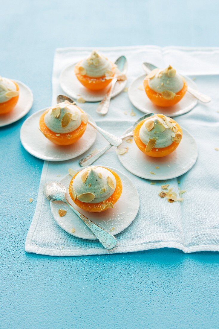 Iced mandarins with flaked almonds