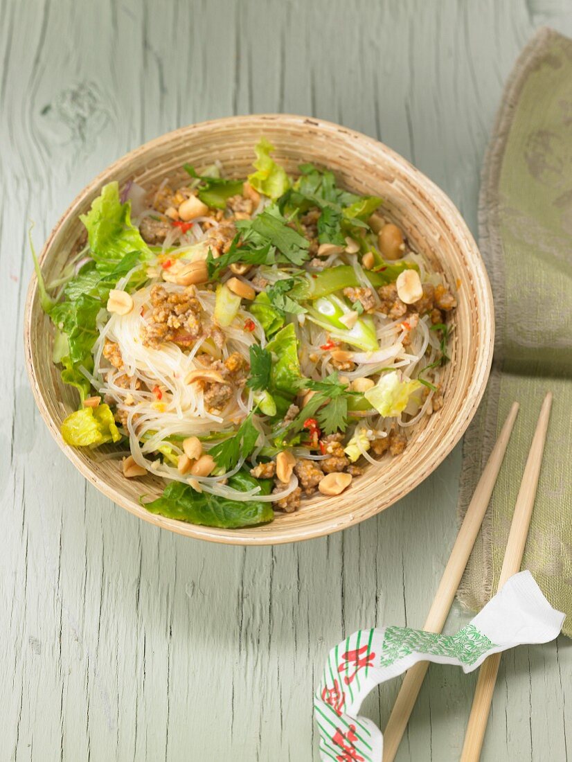 Glass noodle salad with minced meat and peanuts (Thailand)