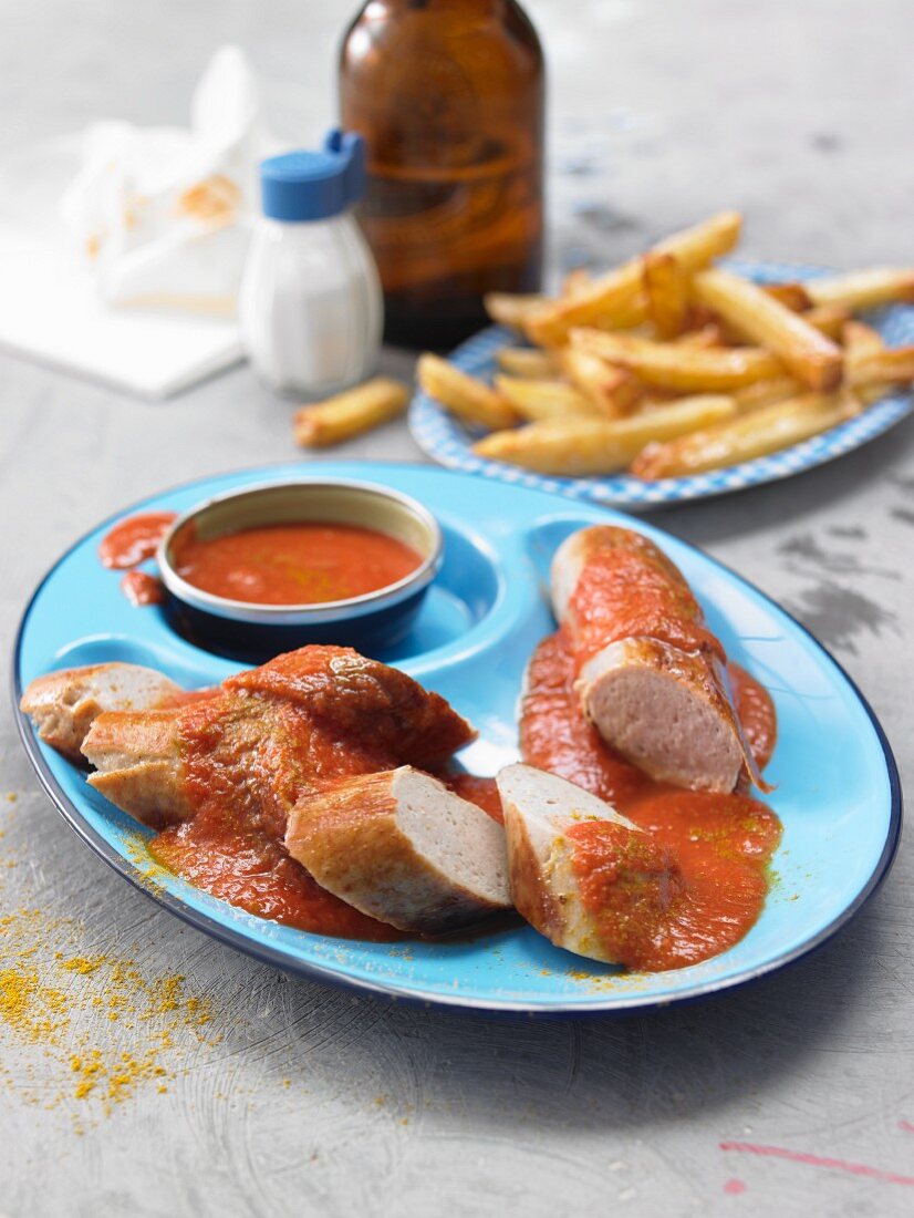 Currywurst mit Pommes frites