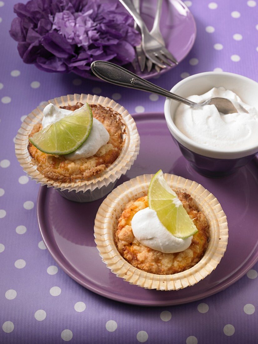 Lime muffins with whipped cream