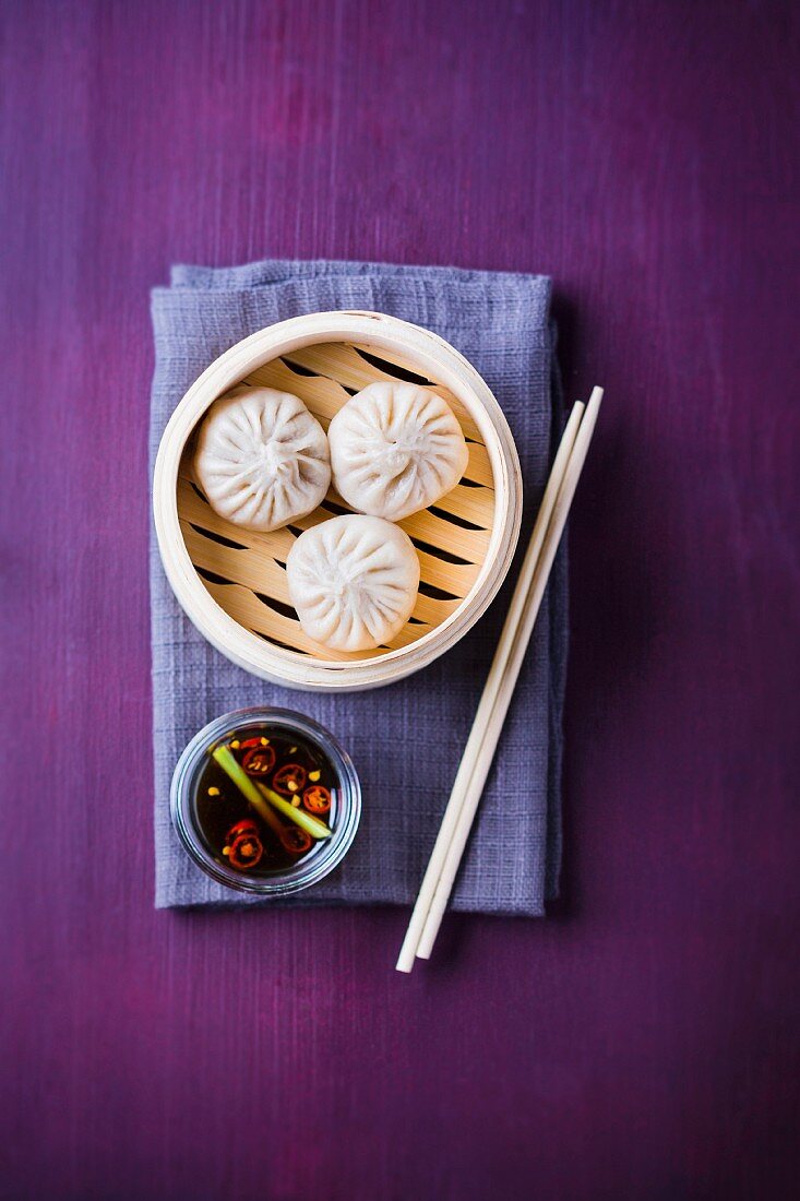 Steamed pork dumplings