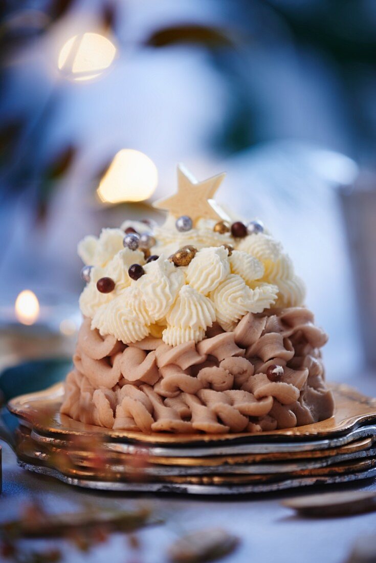 Mont Blanc (Chestnut dessert, France)