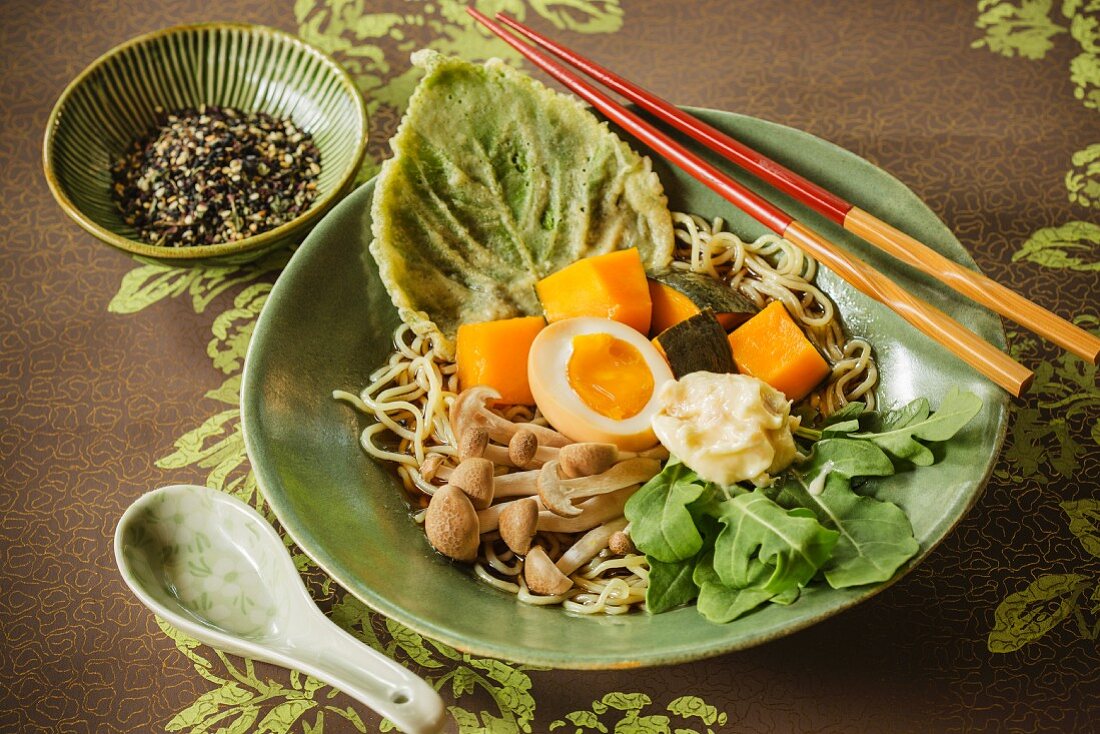 Kabocha Ramen (noodles with pumpkin and mushrooms, Japan)