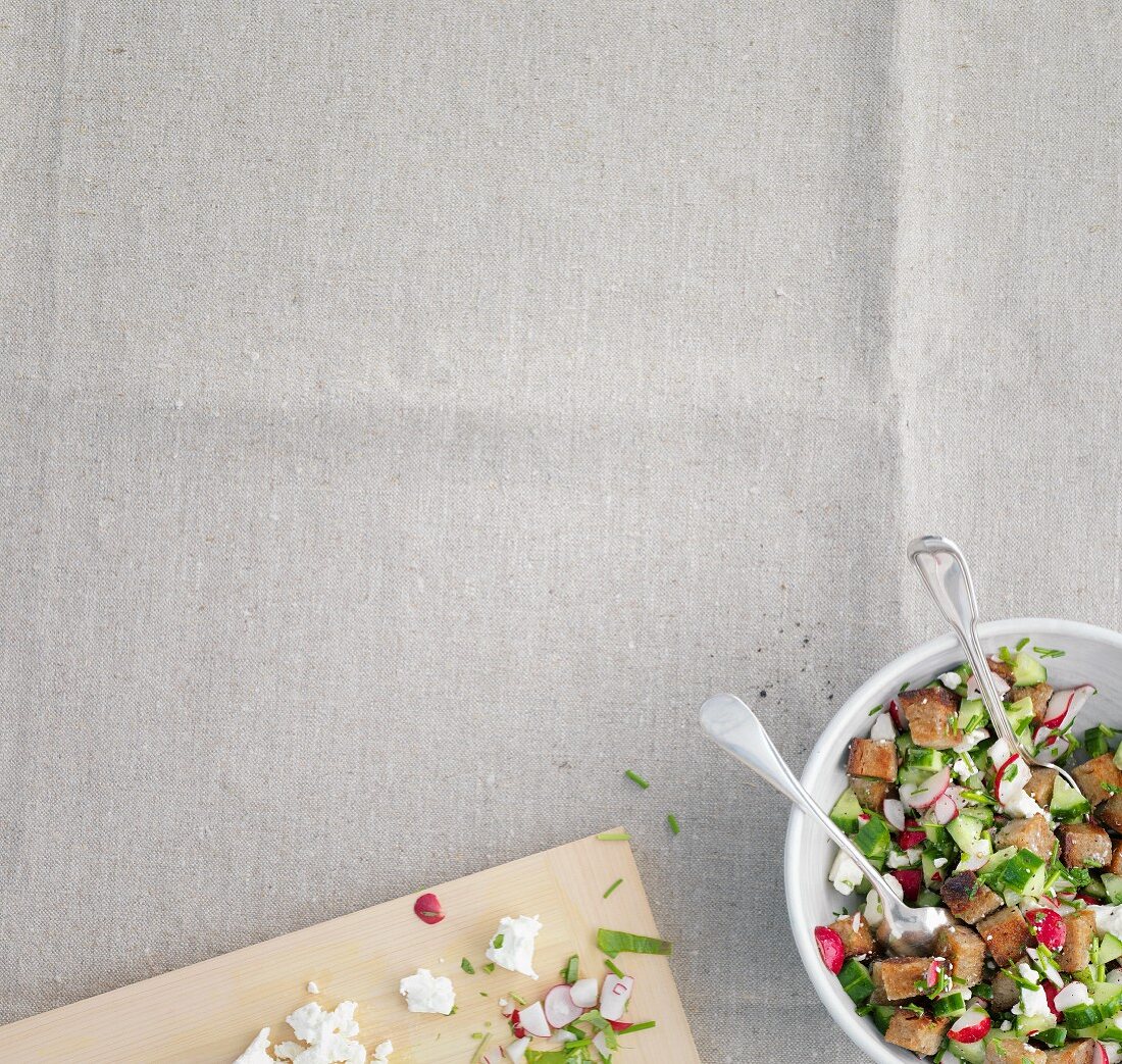 Bread salad with radishes and feta cheese