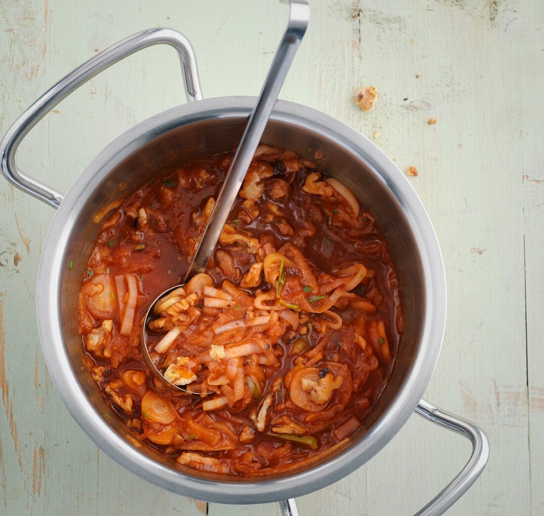 Vegan nut Bolognese with leek and celery