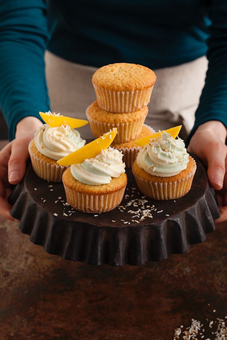 Matcha and mango cupcakes with coconut