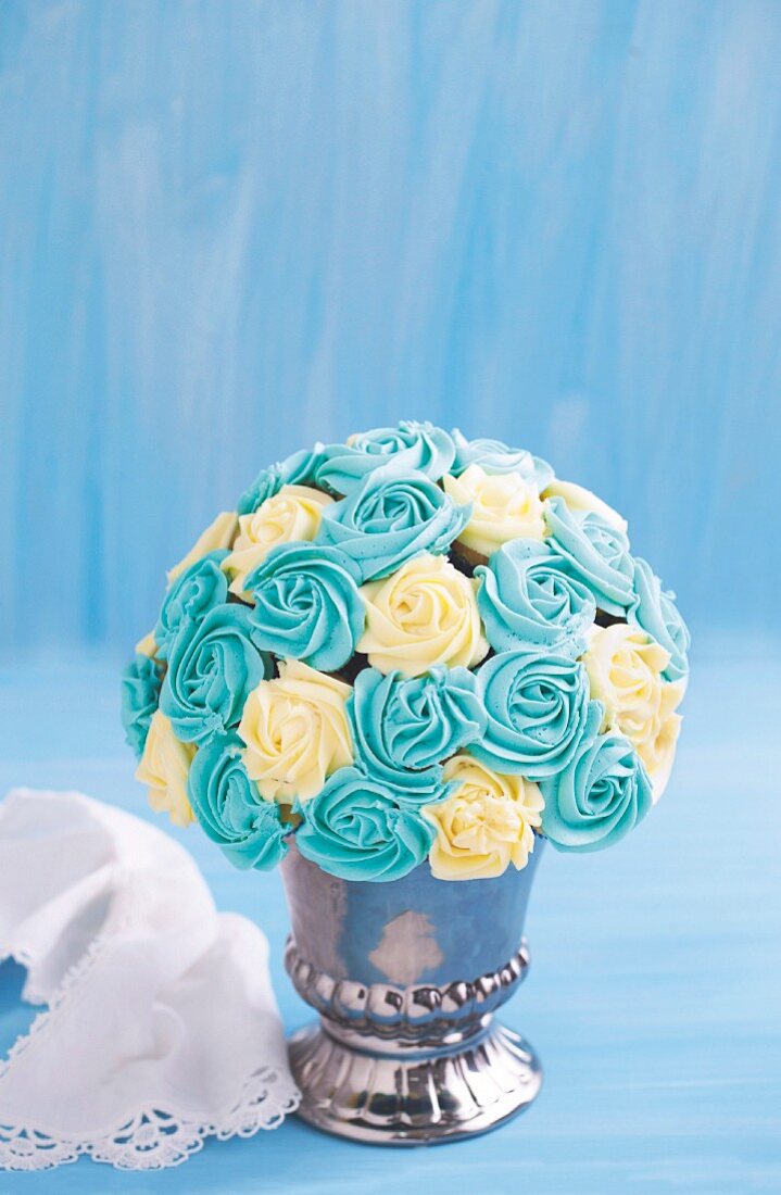 Blue and white cupcake bouquet
