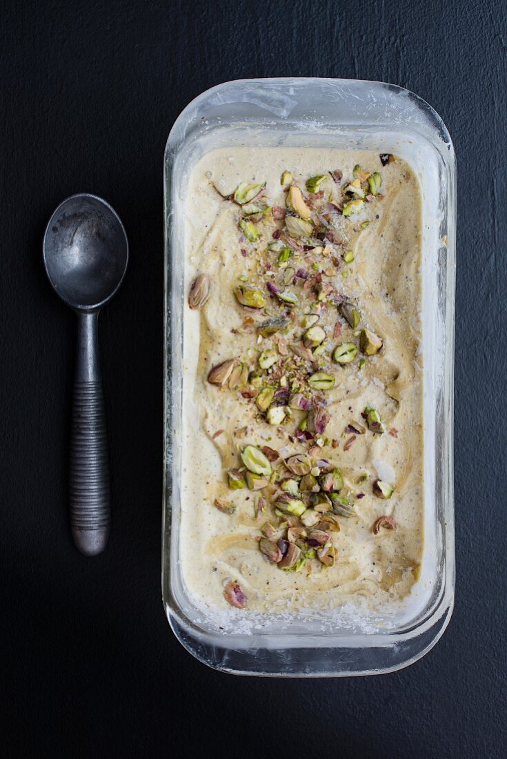Nut ice cream with chopped pistachios