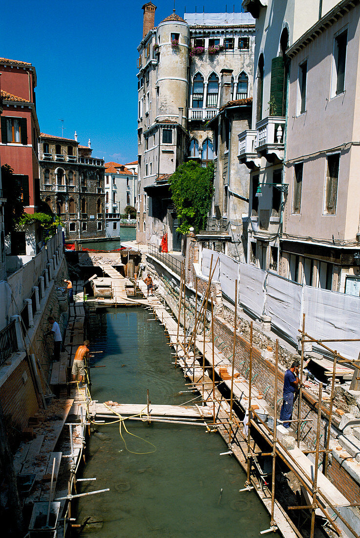Refurbishing a canal