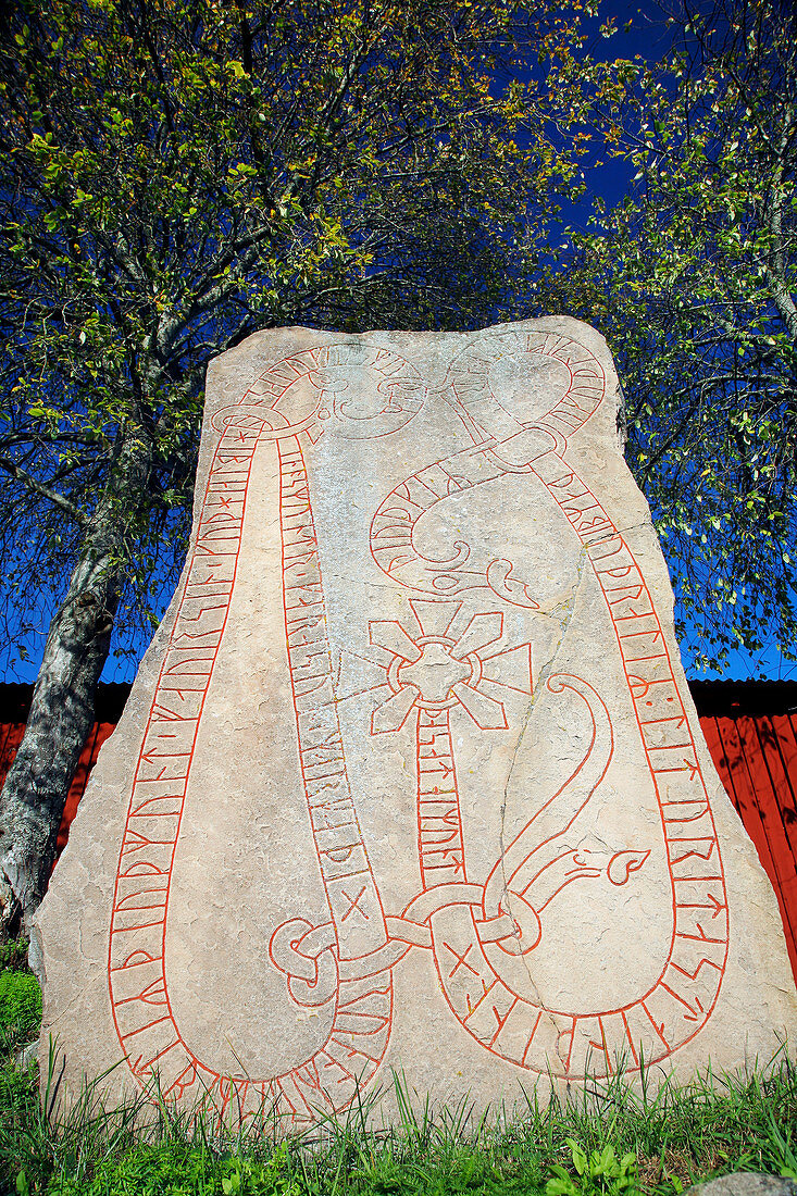 Jarvsta rune stone