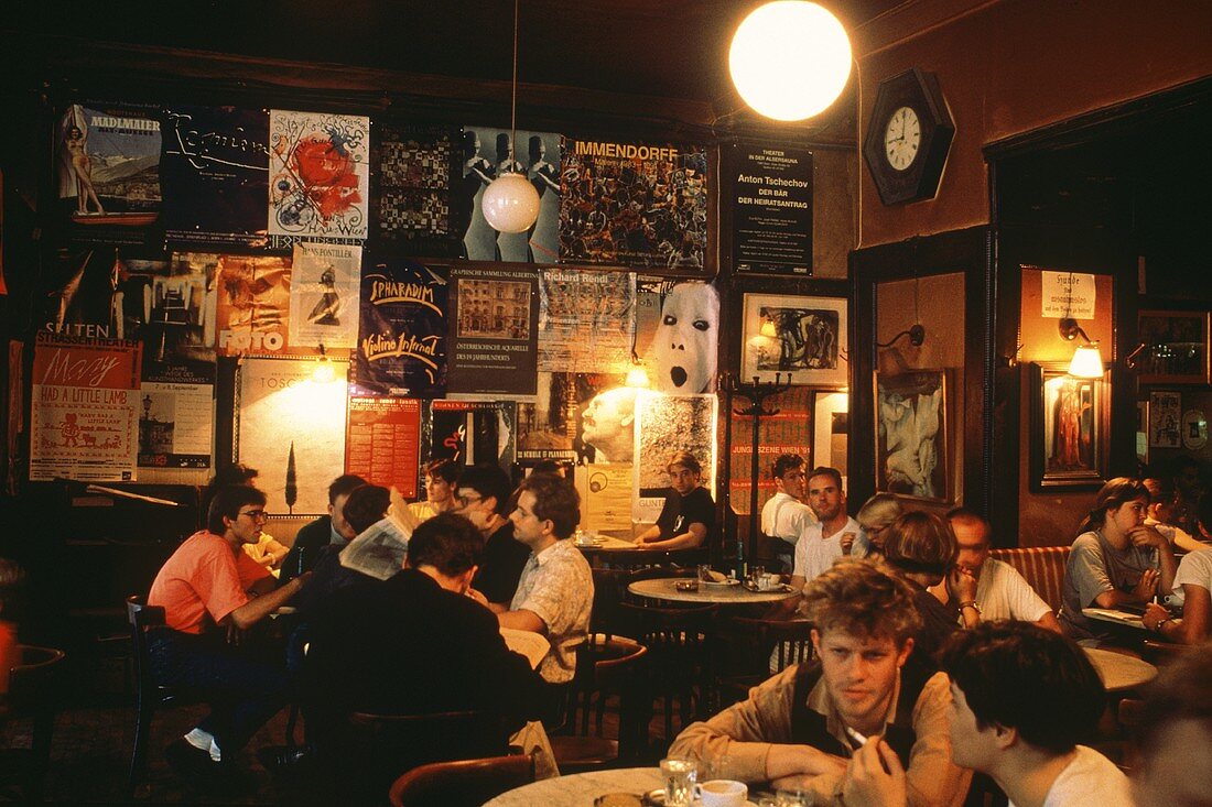 Guests in Café Hawelka in Vienna
