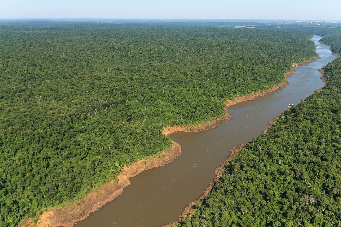 Iguazu River,directly above Iguazu Falls