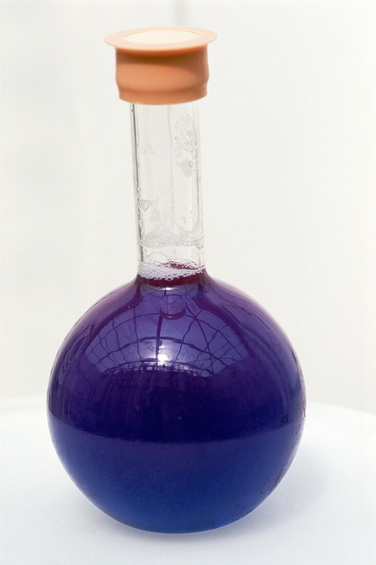 Algal pigment extract