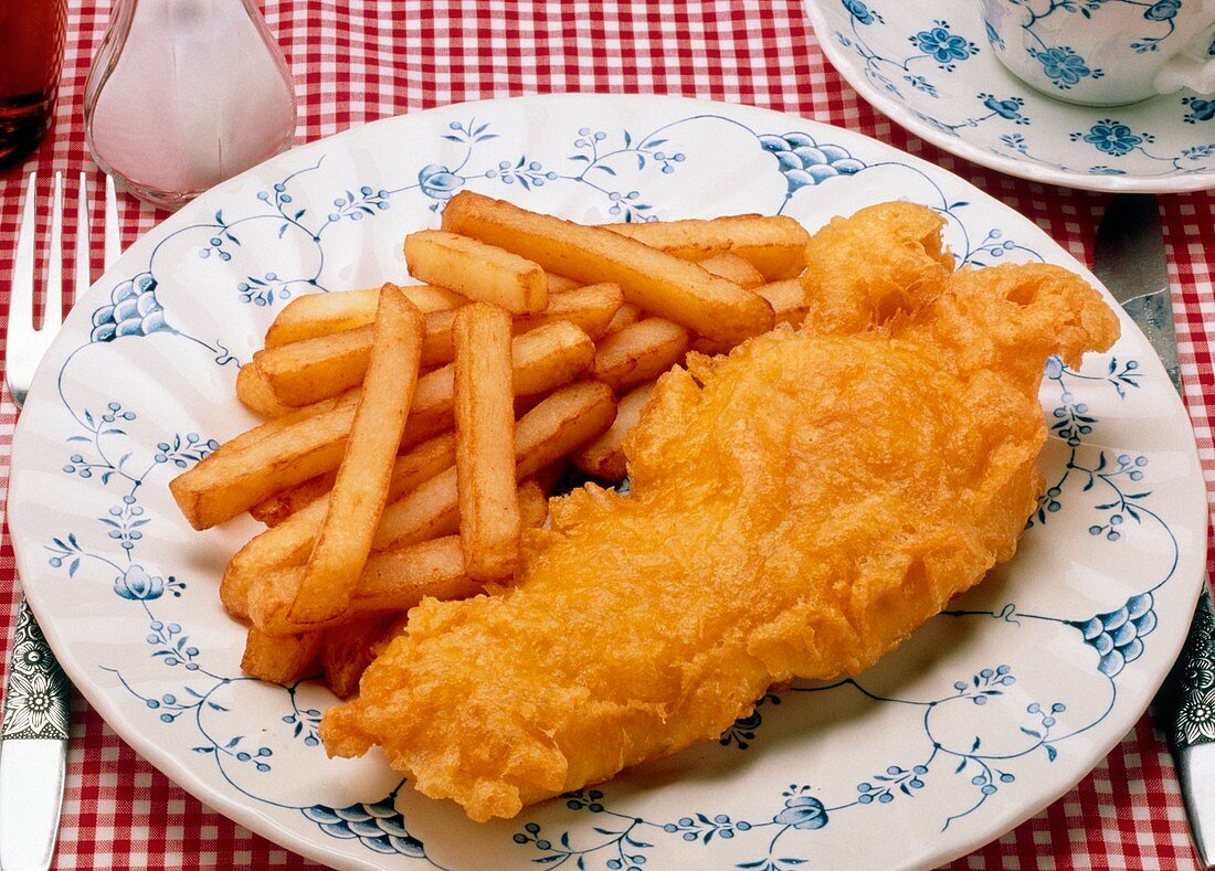 Plate of fried fish & chips