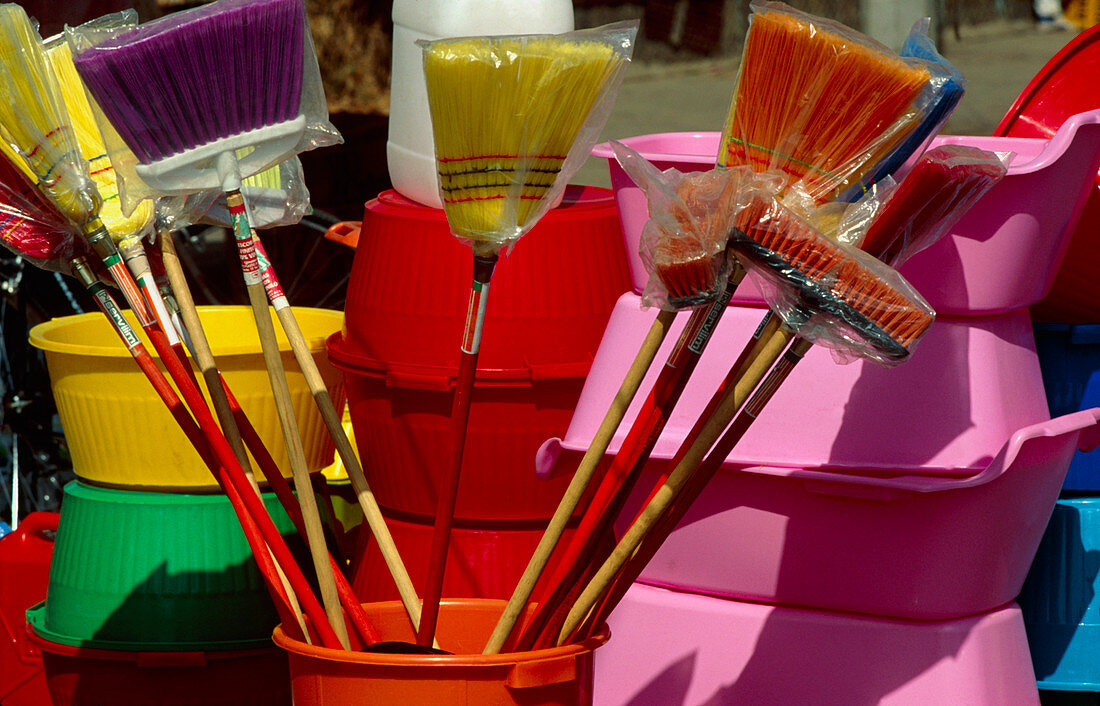 Plastic household harware: buckets,brushes,bowls