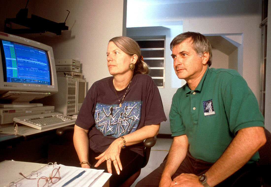 Jill Tarter & Seth Shostak,American astronomers