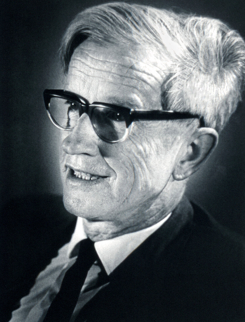 Max Delbruck,German-US geneticist
