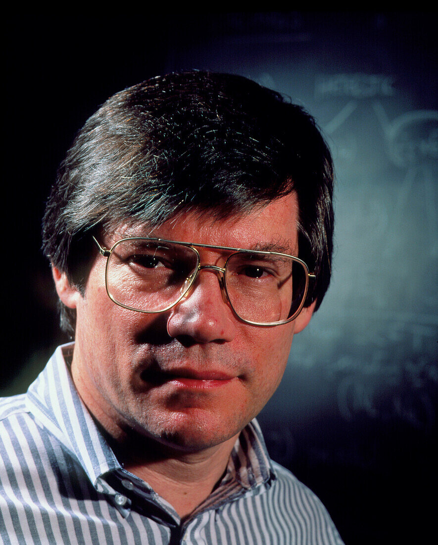 Alan Guth,American cosmologist