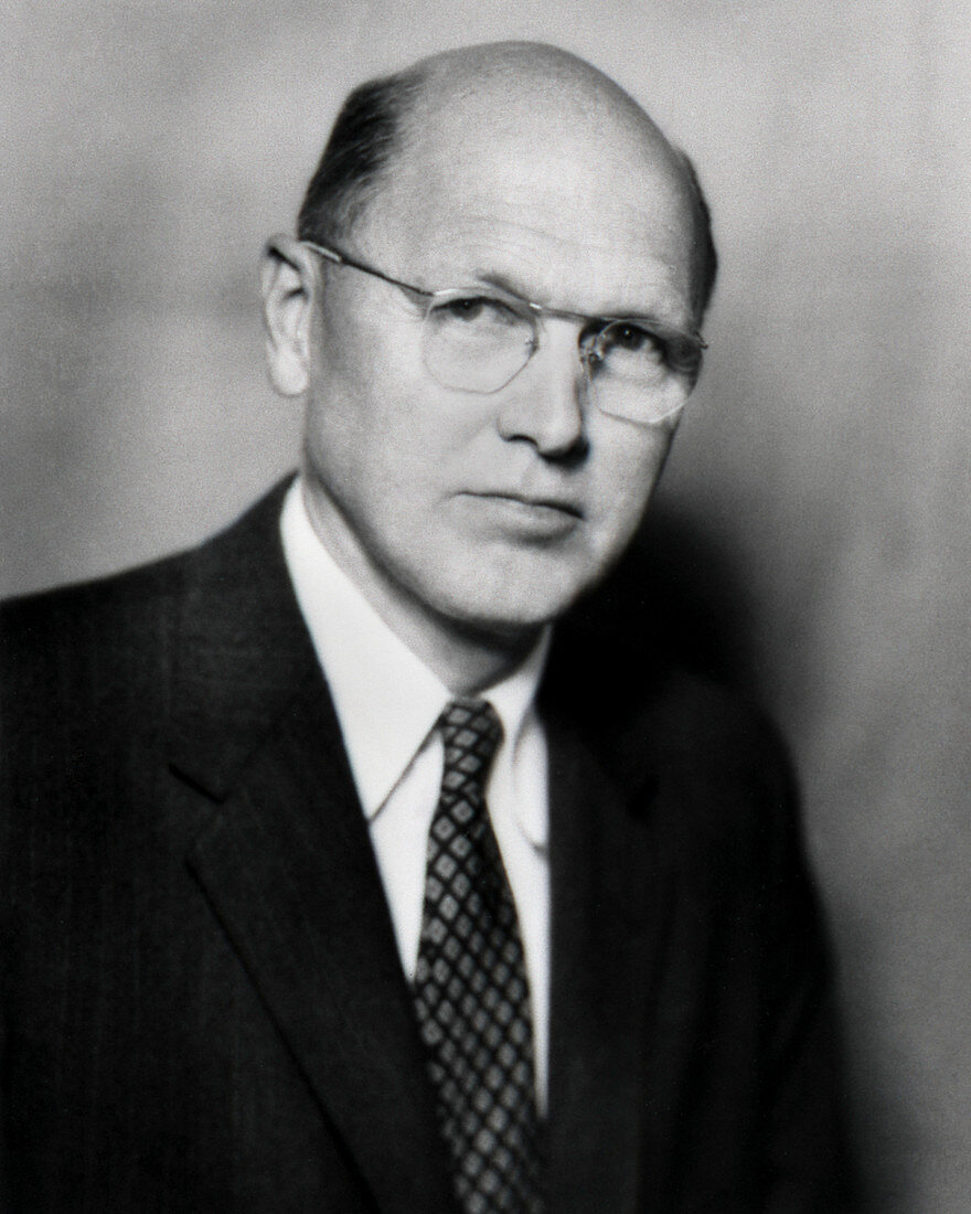 Dickinson Richards,US physiologist