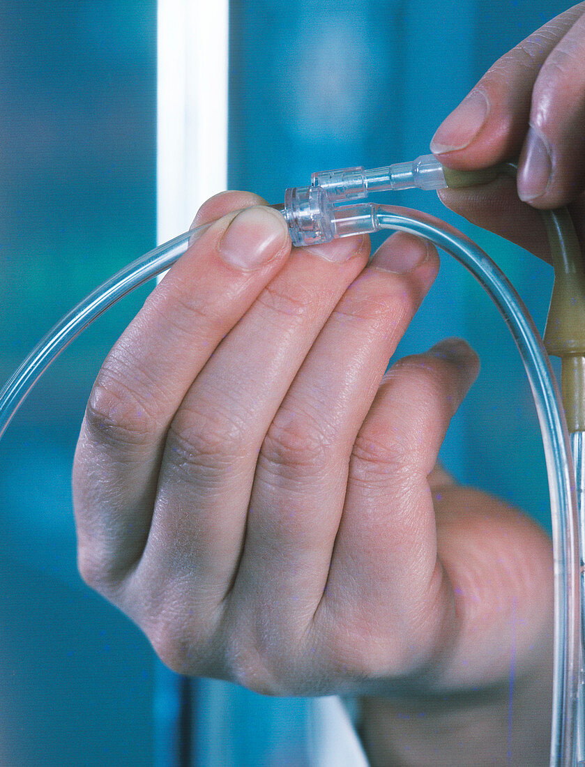 Intravenous drip tubes