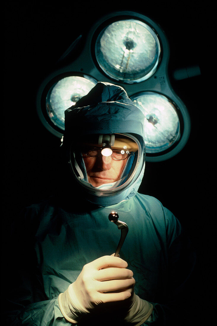 Portrait of orthopaedic sureon before hip surgery