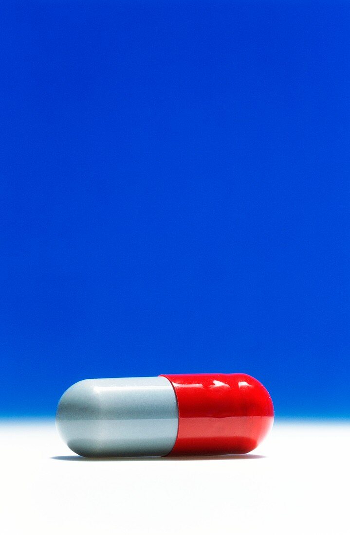 Capsule of broad-spectrum antibiotic drug